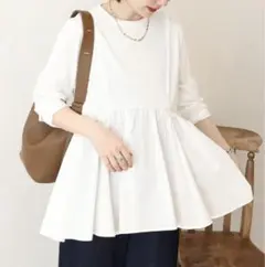 布帛切替ペプラムプルオーバー