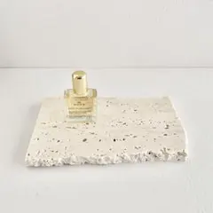 581ロマノトラバーチン（大理石端材プレート）