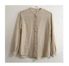 ユニクロ スタンドカラーブラウス ベージュ S