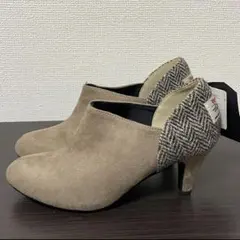 新品　ハリスツイードコラボ　ブーティ　ベージュのサムネイル