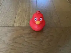 光る赤いアヒル