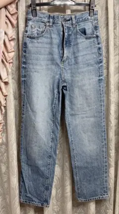 GU ライトブルー ストレートデニムパンツ