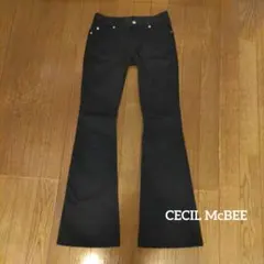 CECIL McBEE ブラック フレアパンツ