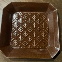 隅切正方皿 cedar pattern よしざわ窯のサムネイル