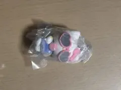 ハローキティ フロッキーマスコット カプセルトイ