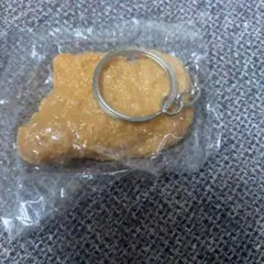 横浜中華街　ガチャ　チキン　チキンナゲット