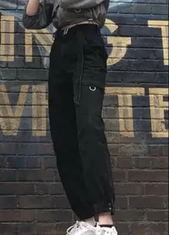 Bershka 黒デニム