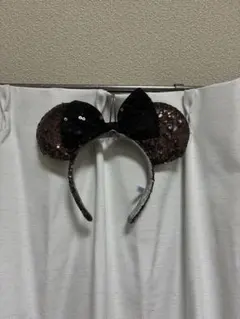 ミニーマウス耳カチューシャ 黒と茶色のラメ