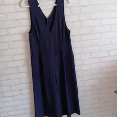 グリーンレーベルリラクシング　ネイビー Vネックサロペット
