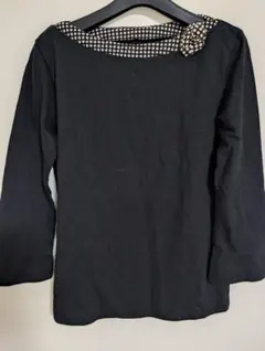 【美品】インゲボルグ ドット柄襟の黒い七分袖トップス 未使用品