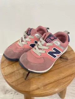ニューバランス　子供スニーカー 16センチ 子供靴　ピンク