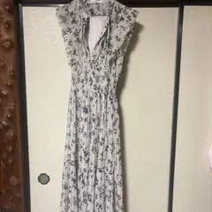 SNIDEL 新品 切替 ノースリーブ ワンピース 花柄 25SS 5025 - メルカリ
