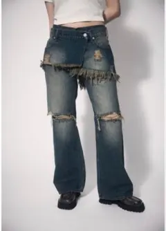 フリンジ付きダメージデニム