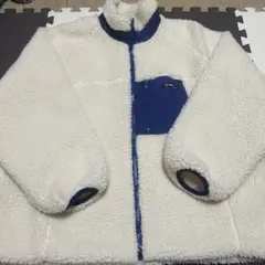 ホワイトフリースジャケット ボリュームスリーブ
