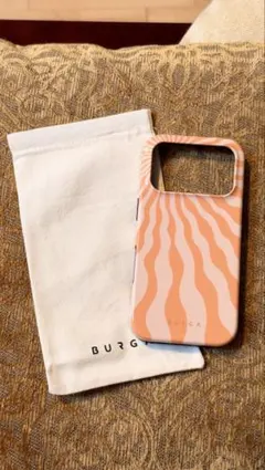 新品 BURGA iPhone18Pro用ケース オレンジ系ウェーブ柄