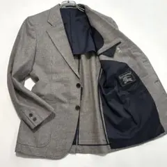 テーラードジャケット