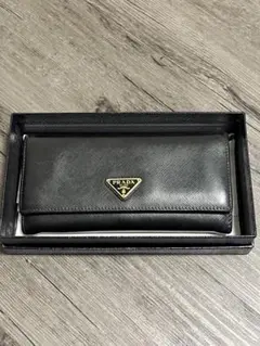 PRADA 長財布 専用ボックス付き