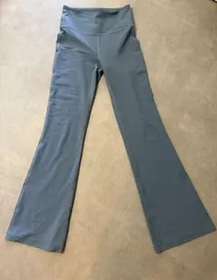 lululemon Groove Nuleスーパーハイライズフレアパンツ 30 - メルカリ