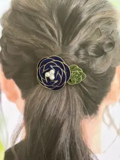 かごめ結びのヘアクリップ　和装　髪飾り　花　水引アクセサリー　濃青（藍色）