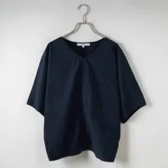 UNTITLED アンタイトル(M)五分袖 Vネック ブラウス/ネイビー