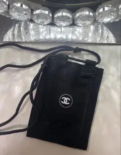 シャネル スマホショルダーバッグ ノベルティ