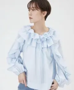 FRAY I.D フリルカラーラッフルブラウス