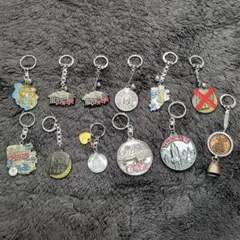ご当地キーホルダー まとめ売り 12個セット - メルカリ