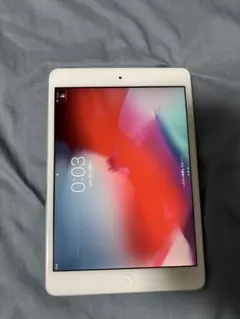 Apple iPad mini 2 Retinaディスプレイモデル シルバー本体