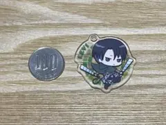 進撃の巨人「LEVI リヴァイ・アッカーマン」アクリルマスコット 中古 送料込