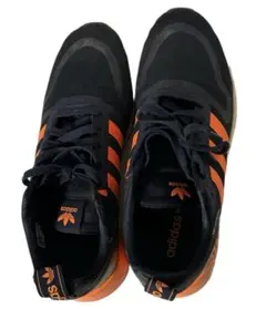 アディダス　スニーカー　30cm