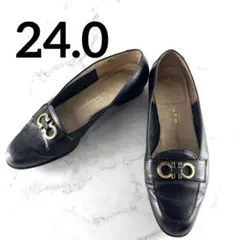 美品 フェラガモ ローファー 24.0cm ガンチーニ 本革 黒 レディース