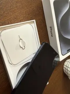 中古iPhone 15 Pro max 256GB 青