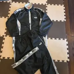 値下げしました！150cmプーマ 冬用上下セットジャージ