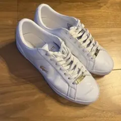 LACOSTE ホワイト スニーカー ゴールドロゴのサムネイル