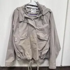 ZARA フード付きブルゾン ベージュカーキ Mサイズ