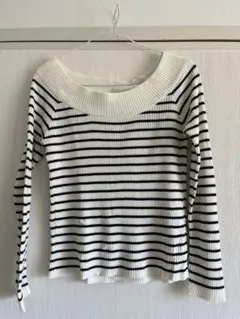 Sorridere オフショルダー リブ編みセーター