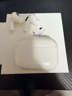 AirPods Pro 第2世代 ホワイト 充電ケース付き
