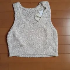 しまむら　ペーパーヤーンベスト