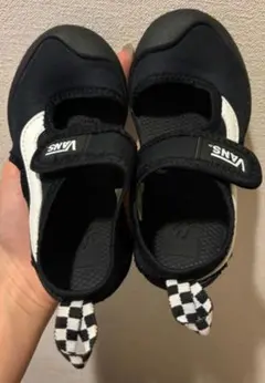 VANS ブラック ホワイト サンダル　15センチ スポサン バンズ キッズ