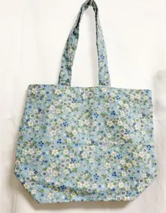 ハンドメイド　トートバッグ　エコバッグ　ショルダー　パステルブルーに白い小花