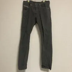DIESEL ダークグレー スリムフィットデニム