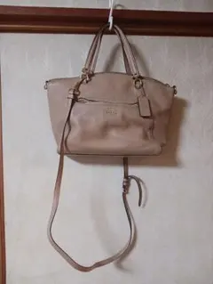 COACH ベージュ ショルダーバッグ