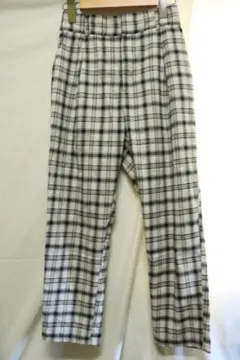 プロフ必読earth music&ecologyチェックパンツ良品S