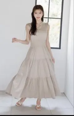 ボリュームティアードワンピース　snidel スナイデル SNIDEL（スナイデル）の「ボリュームティアードワンピース