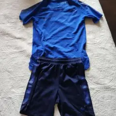 Nike DRI-FIT Tシャツ　140