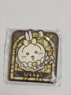 ちいかわ まじかるちいかわ ステンドグラス風アクリルバッジ うさぎ