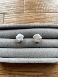 バロックパール☆フラワーピアス☆C12