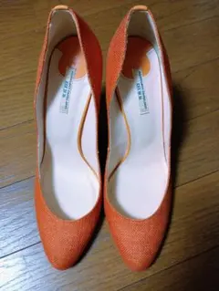 セブントゥエルブサーティーン　パンプス　オレンジ　36サイズ