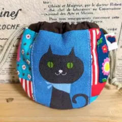 ハンドメイド　まるいミニ巾着 (ネコ　花柄　チェリー)