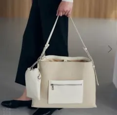 ADAM ET ROPÉ FEMME マルチワンショルダーバッグ　ホワイトのサムネイル